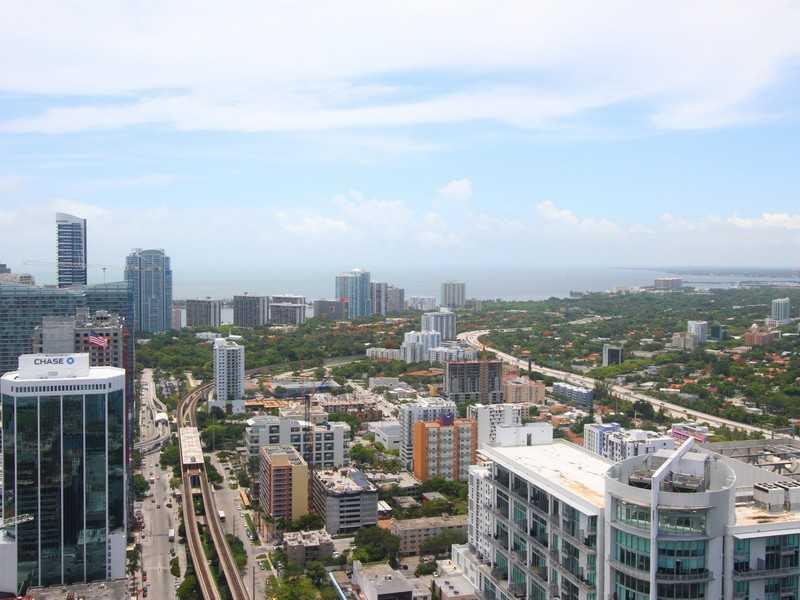 92 Southwest 3rd Street, Unit 5004 Miami, FL 33130 - Photo 11 of 21