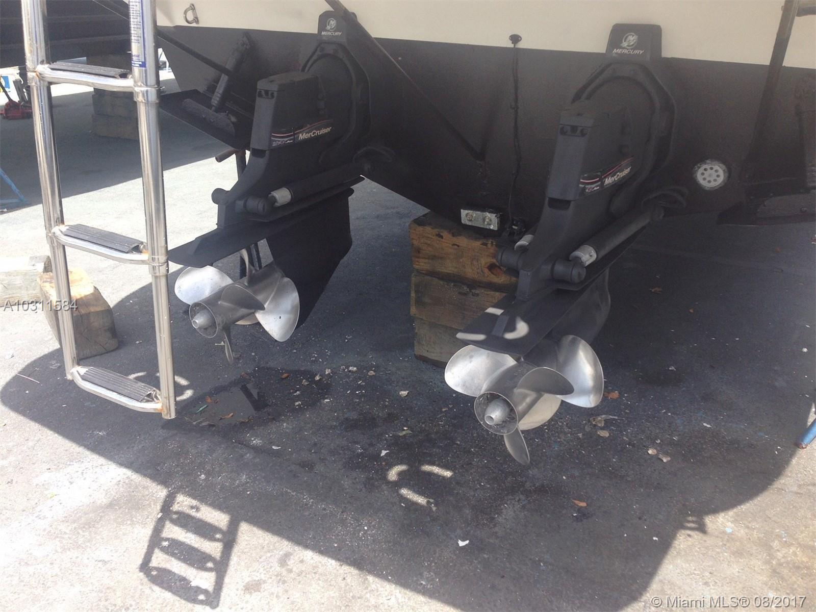 12388 North Bayshore Drive North Miami, FL 33181 - Photo 49 of 50