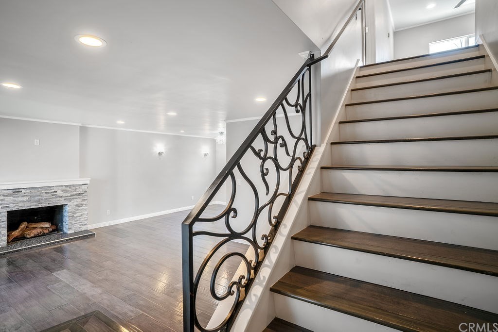 13516 Darvalle Street Cerritos, CA 90703 - Photo 11 of 75