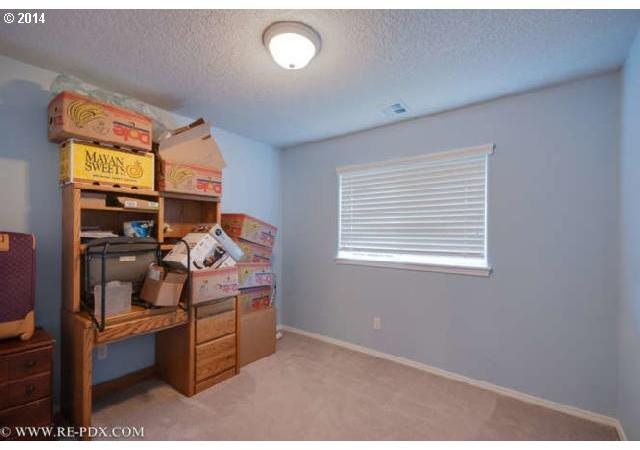611 Northeast Anderson Road Gresham, OR 97030 - Photo 11 of 16 Gallery Image 11
