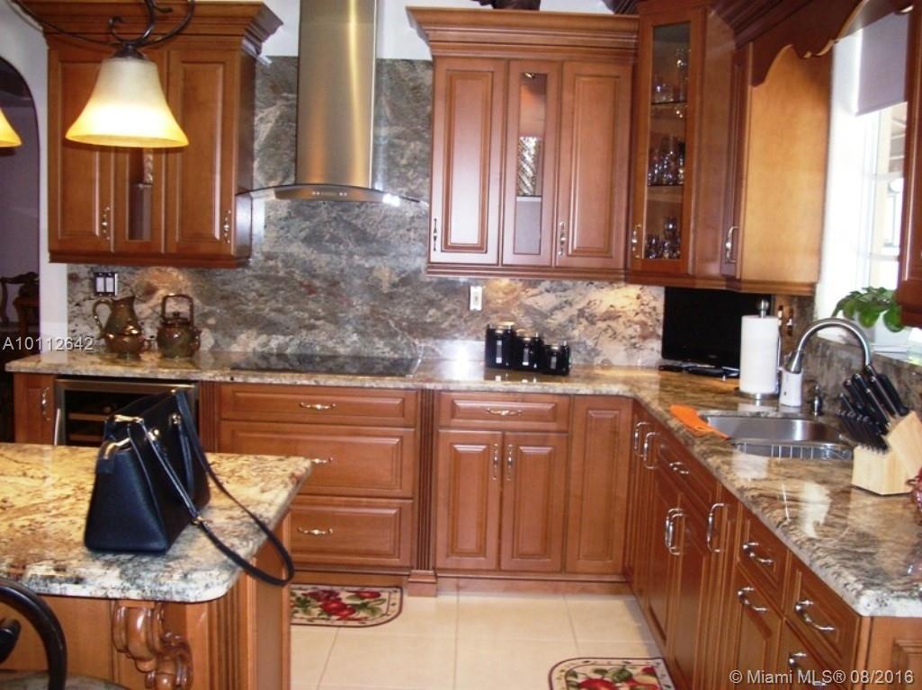 15282 Southwest 35th Terrace Miami, FL 33185 - Photo 17 of 18