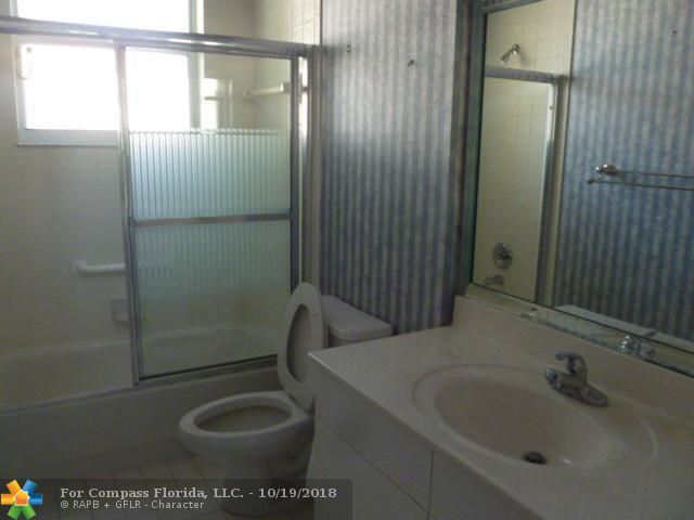 Crystal Point Condominiums Boynton Beach, FL 33437 - Photo 10 of 10