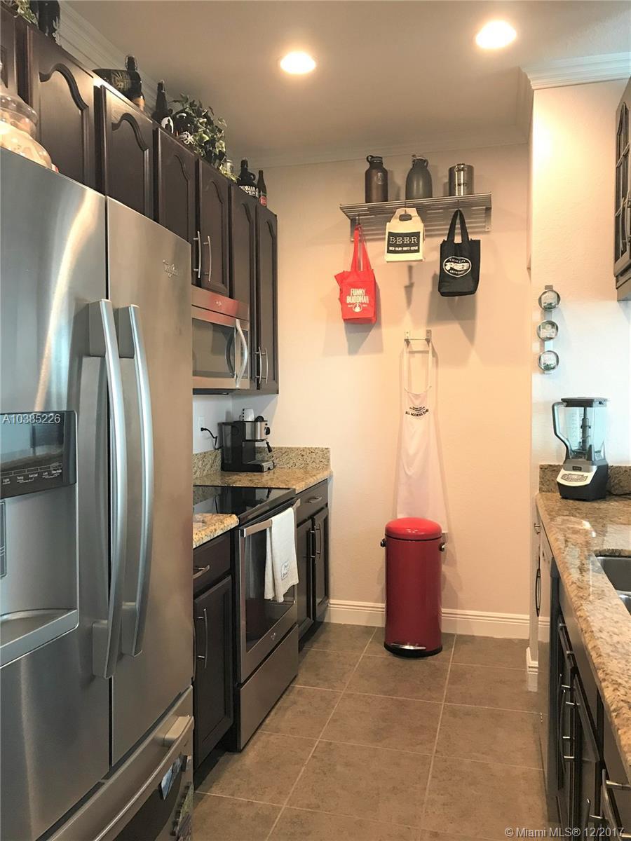 2559 Southwest 119th Terrace Miramar, FL 33025 - Photo 15 of 42