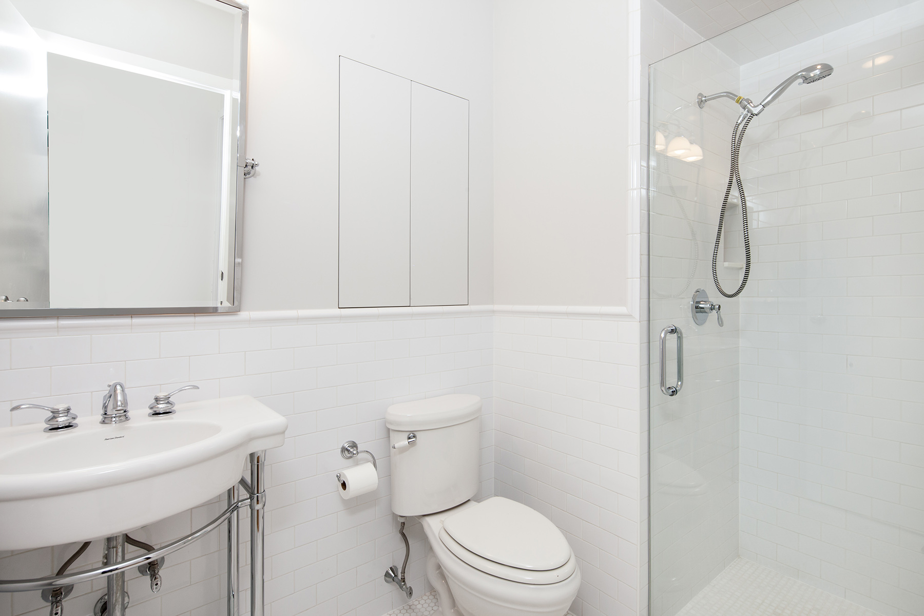 155 Perry Street, Unit 4C Manhattan, NY 10014 - Photo 4 of 5