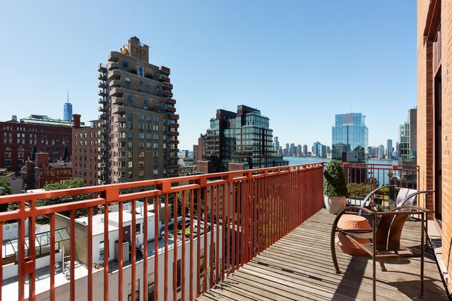 $6,300,000 | 132 Perry Street, Unit 9 | West Village