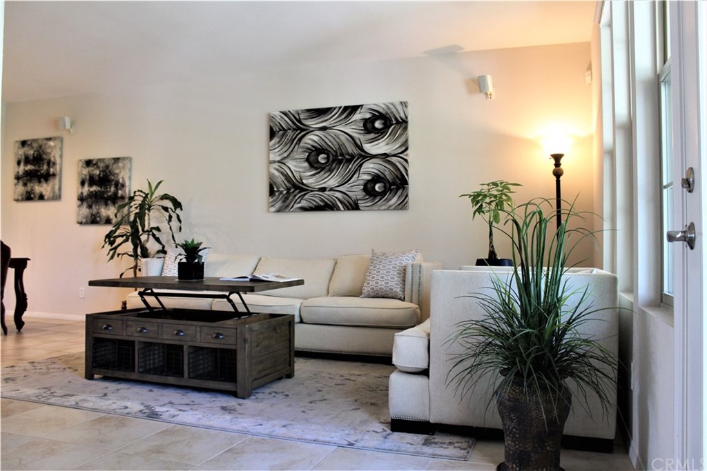 42 Pathway Irvine, CA 92618 - Photo 3 of 24