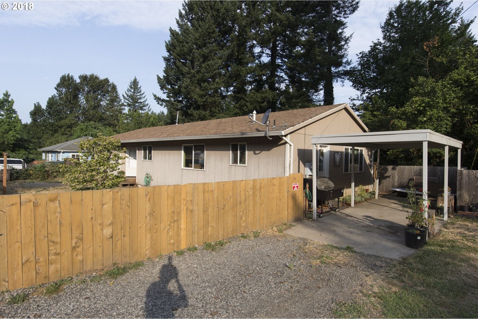 11 Southwest Ruckel Street Cascade Locks, OR 97014 - Photo 2 of 26