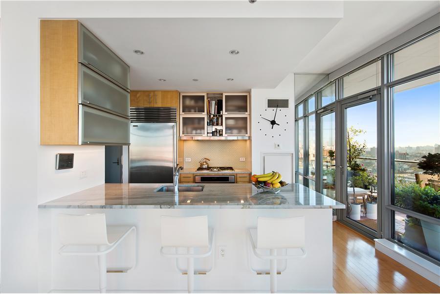 1 Northside Piers, Unit 25D Brooklyn, NY 11249 - Photo 3 of 19