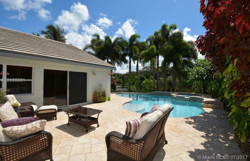 3282 Ridge Trace Davie, FL 33328 - Photo 30 of 39 Gallery Image 30