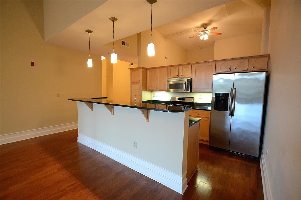 648 Riverside Drive, Unit 212 Memphis, TN 38103 - Photo 2 of 25