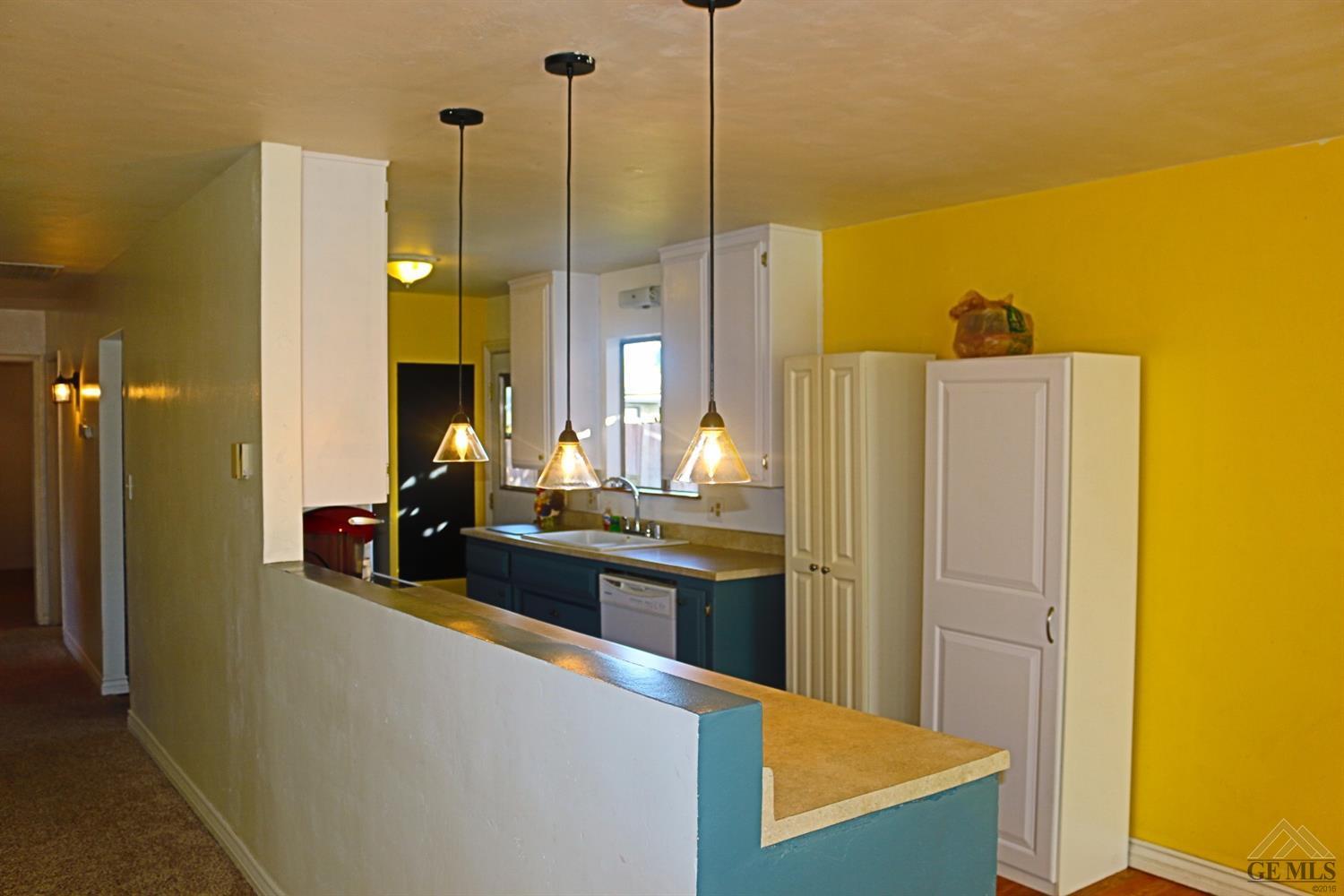 5320 Thyme Lane Bakersfield, CA 93309 - Photo 6 of 18