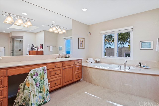 625 Avenida Acapulco San Clemente, CA 92672 - Photo 34 of 48 MASTER BATH INCLUDES JETTED TUB WITH A VIEW OF THE OCEAN.