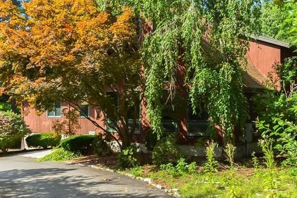 10 Ipswich River Road Danvers, MA 01923 - Photo 3 of 29