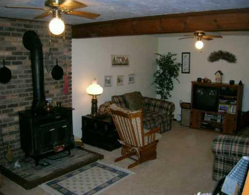 102 Haines Road Washington, PA 15301 - Photo 7 of 8 Gallery Image 7