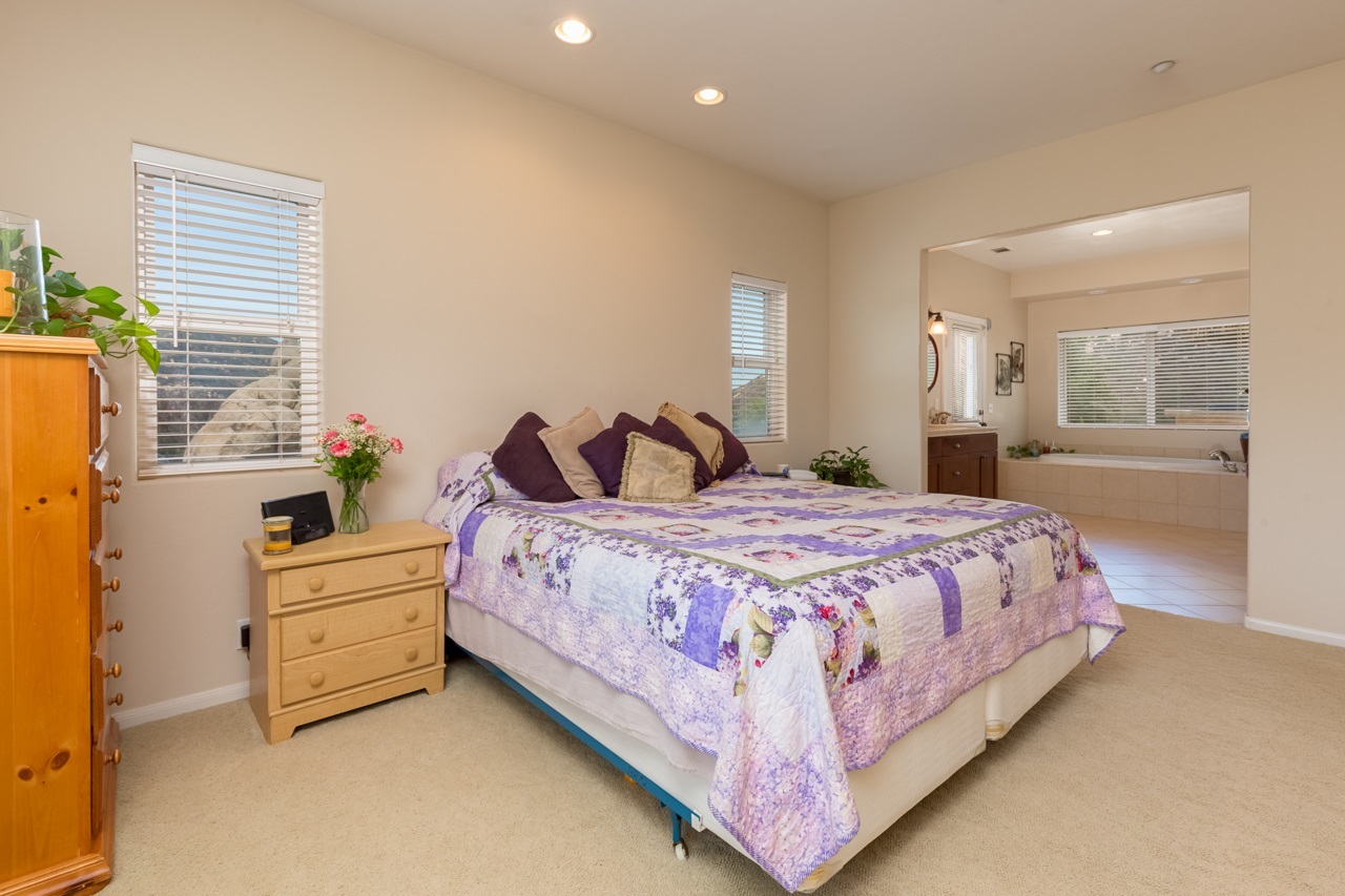 3220 Inverness Way Jamul, CA 91935 - Photo 17 of 24 Gallery Image 17