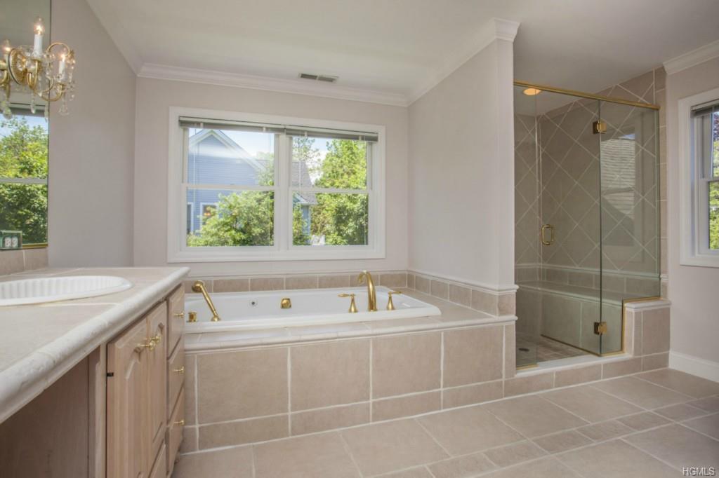 360 Forest Avenue Rye, NY 10580 - Photo 20 of 28