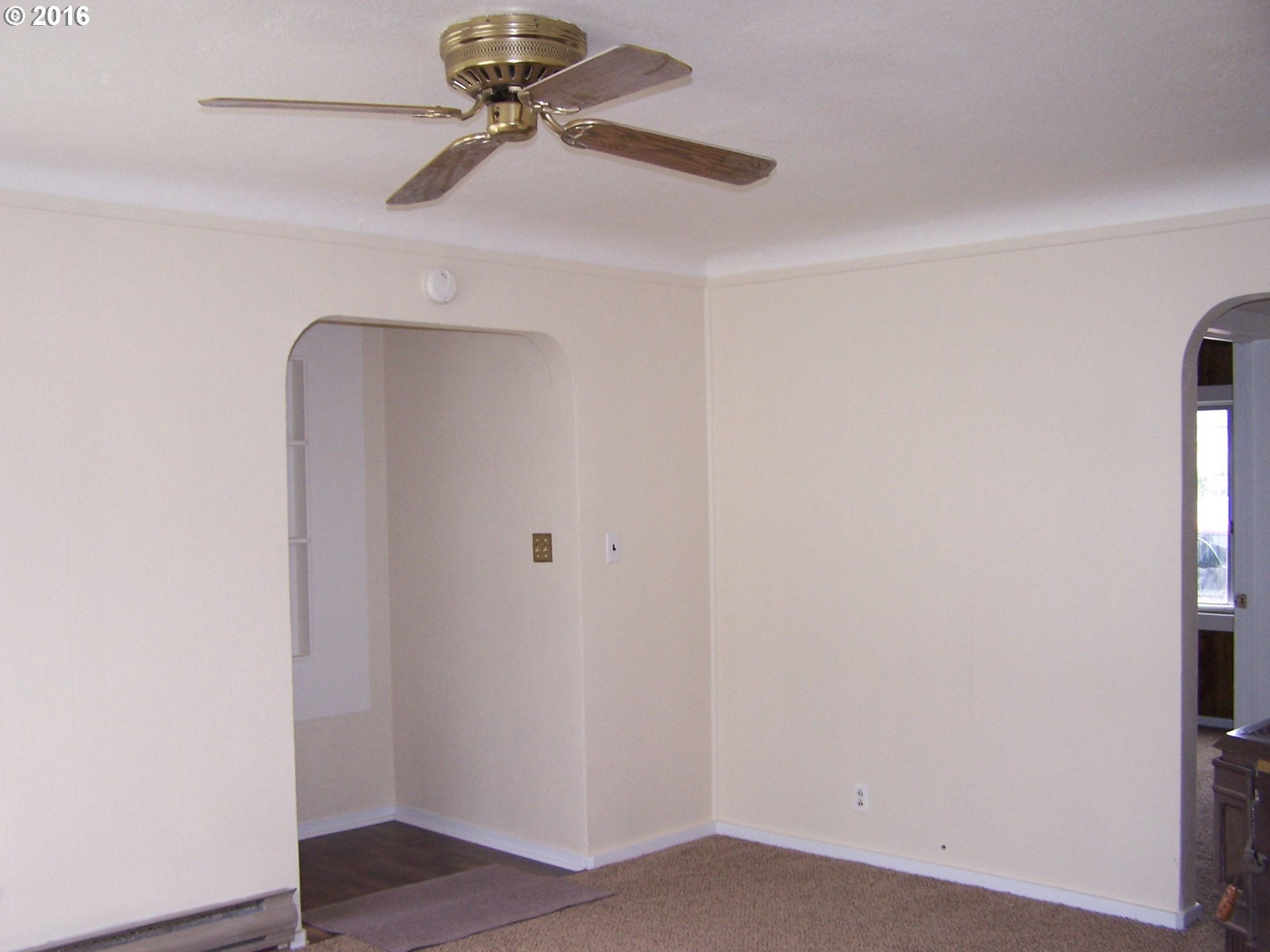 1225 Hawthorne Avenue Reedsport, OR 97467 - Photo 2 of 15 Gallery Image 2