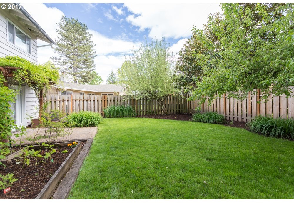 11320 Southwest Ridgecrest Drive Beaverton, OR 97008 - Photo 21 of 27 Gallery Image 21