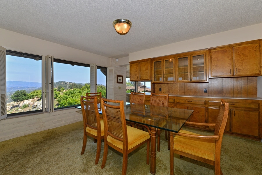 14532 Ridge Ranch Road Escondido, CA 92027 - Photo 12 of 25