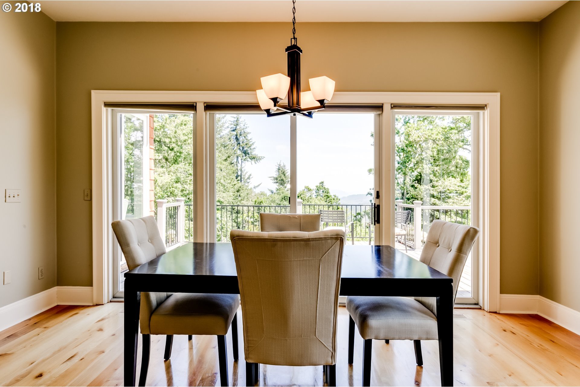 85280 Ridge Top Drive Eugene, OR 97405 - Photo 4 of 32