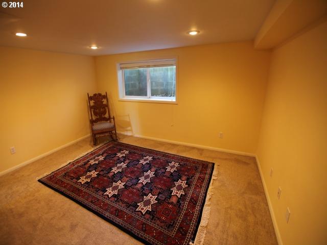 4545 Southwest Pendleton Street Portland, OR 97221 - Photo 9 of 16 Gallery Image 9