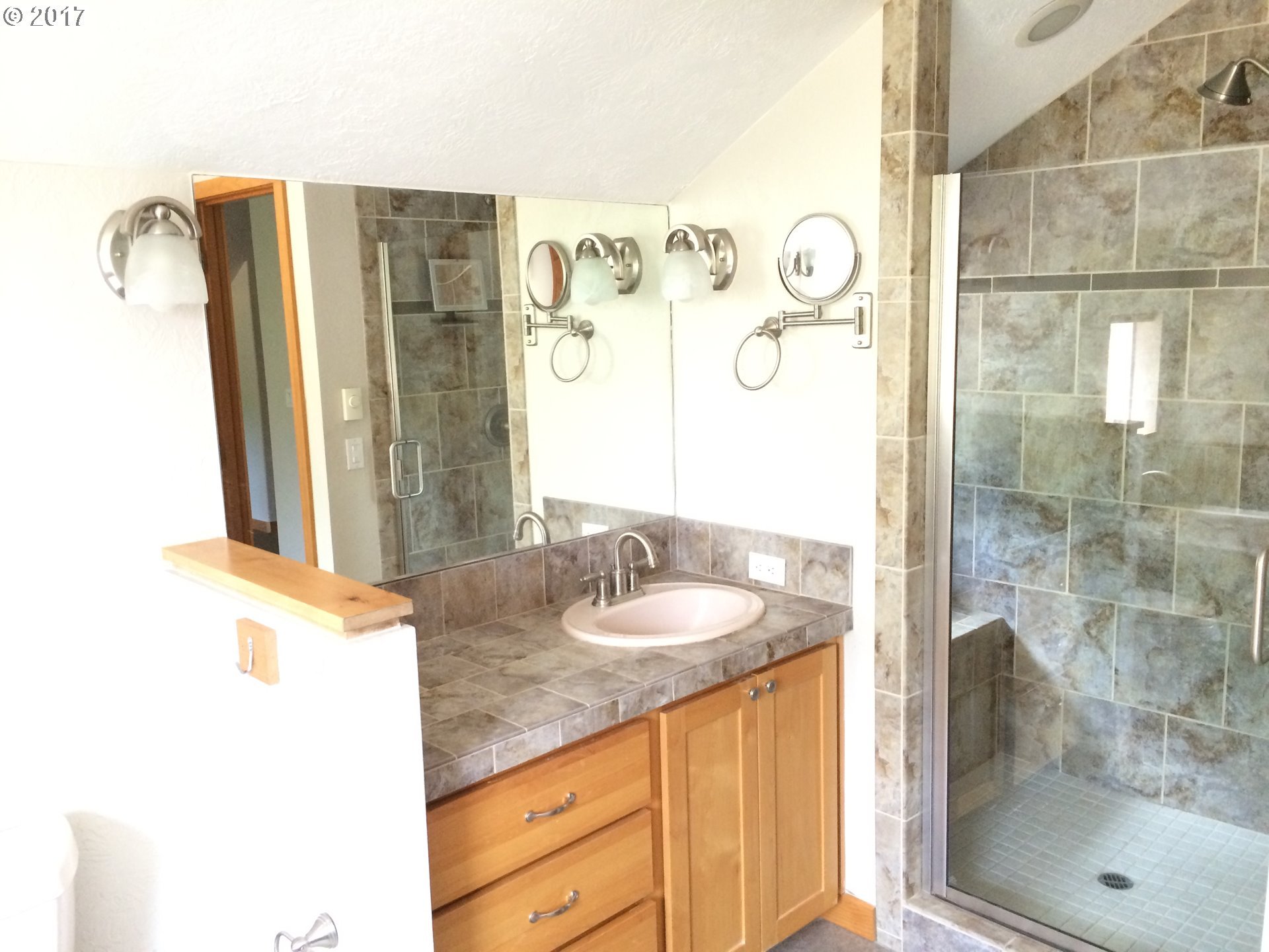 18725 Rock Springs Road Brookings, OR 97415 - Photo 25 of 32 Gallery Image 25