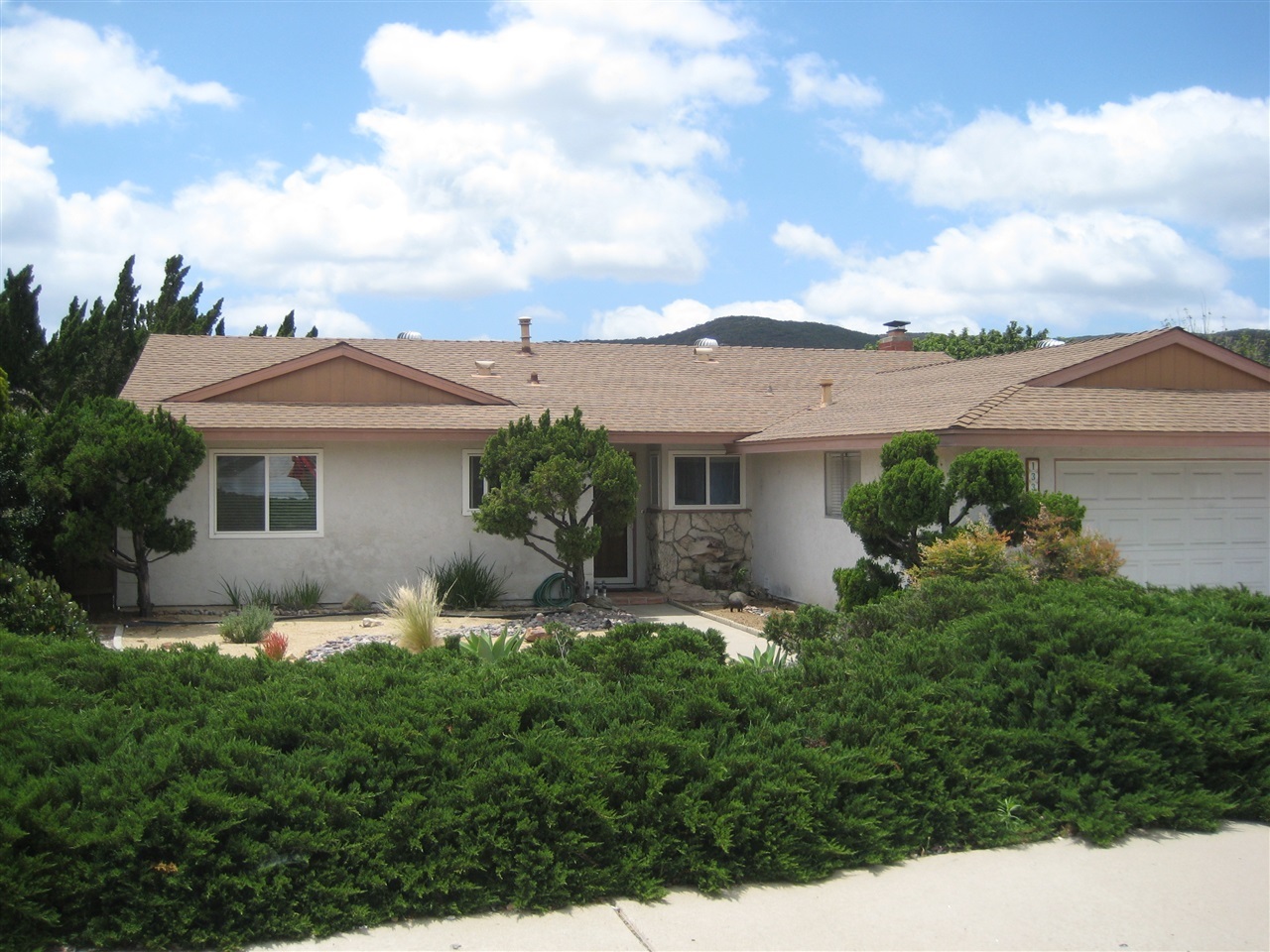 13306 Tobiasson Road Poway, CA 92064 - Photo 1 of 8