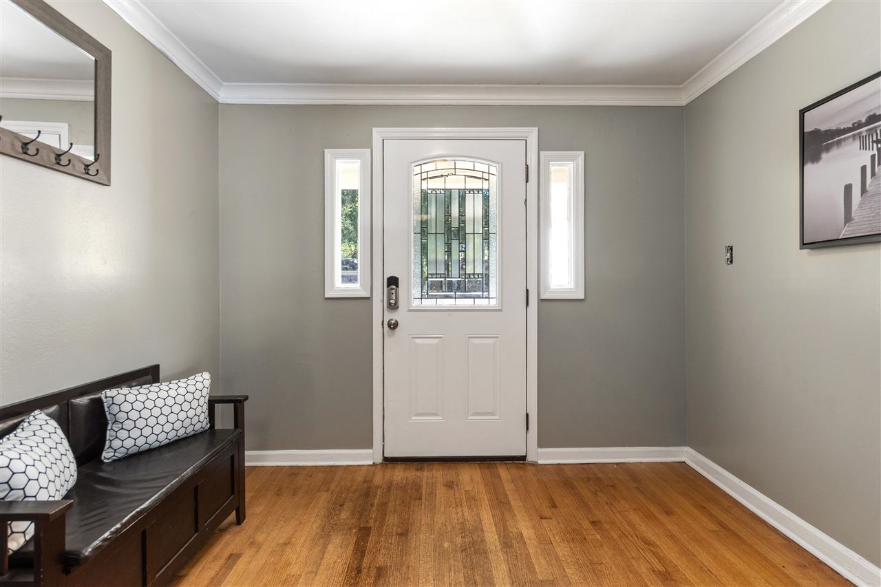 1512 Ivy Road Memphis, TN 38117 - Photo 3 of 25