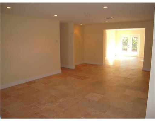 8020 Southwest 13th Terrace Miami, FL 33144 - Photo 3 of 14