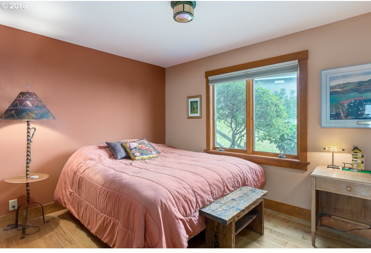 35565 Topping Road Pacific City, OR 97135 - Photo 13 of 26 Gallery Image 13