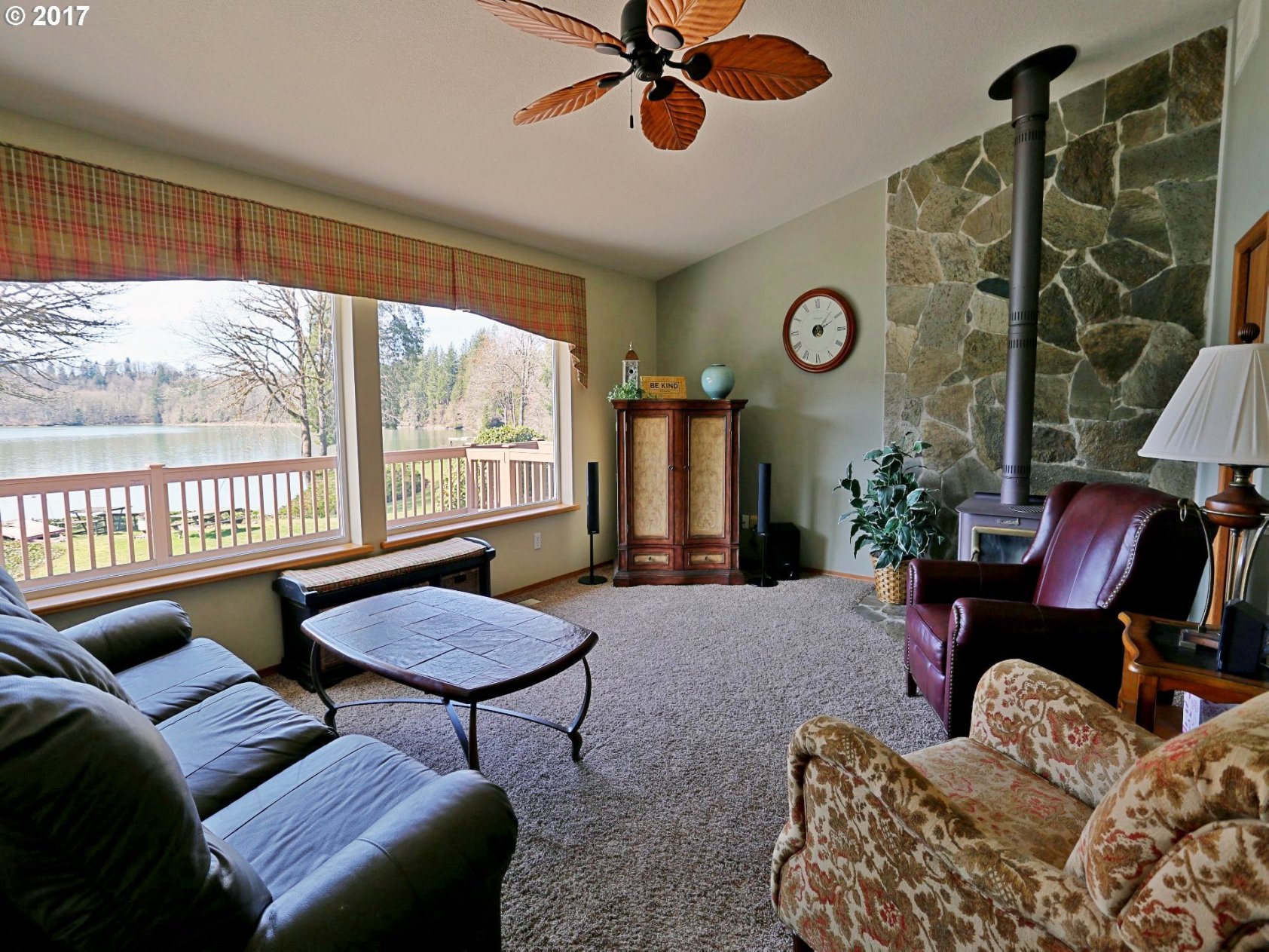 163 Lake Road Silver Creek, WA 98585 - Photo 5 of 32 Gallery Image 5