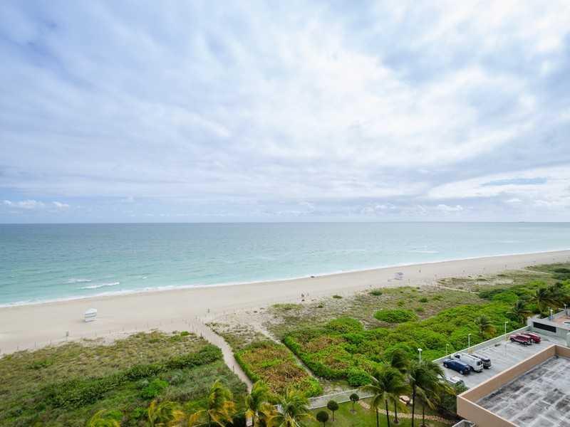 5875 Collins Avenue, Unit 1102 Miami Beach, FL 33140 - Photo 23 of 27