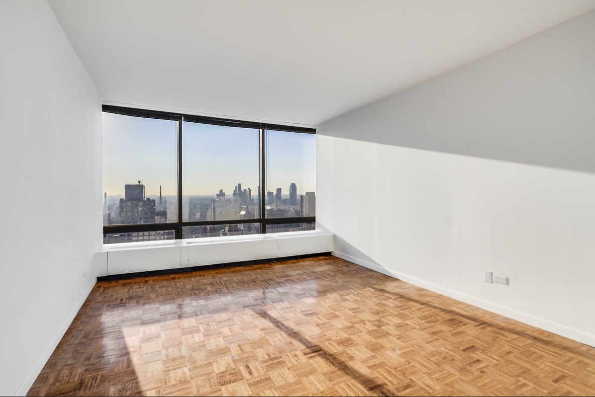 265 East 66th Street, Unit 37G Manhattan, NY 10065 - Photo 5 of 14