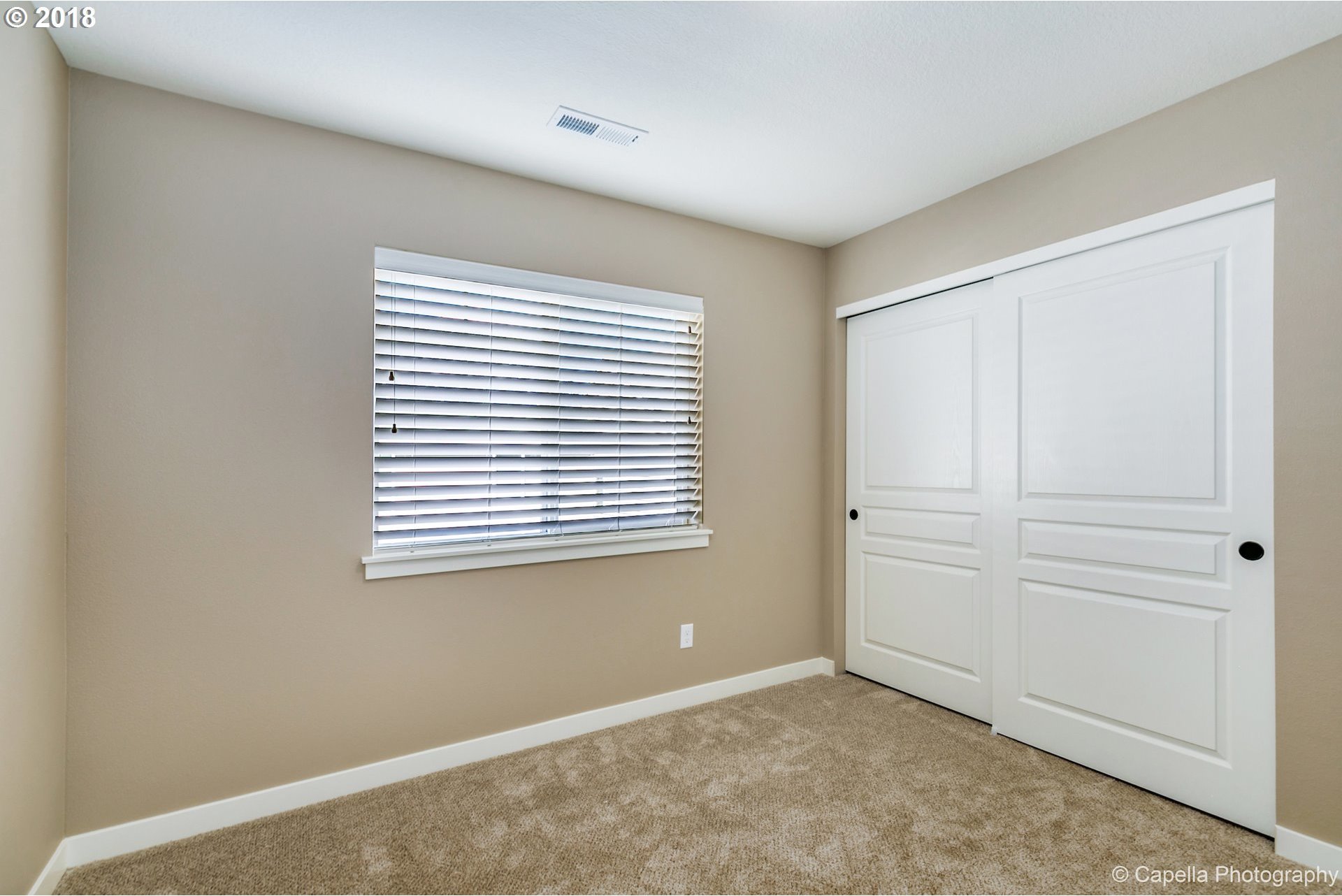 6580 Northeast Rainsong Lane Hillsboro, OR 97124 - Photo 23 of 27