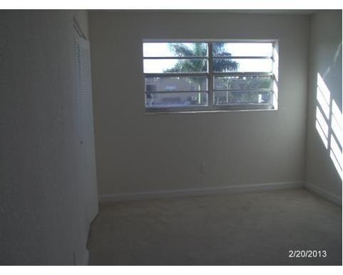 1305 West 53rd Street, Unit 415 Hialeah, FL 33012 - Photo 8 of 9