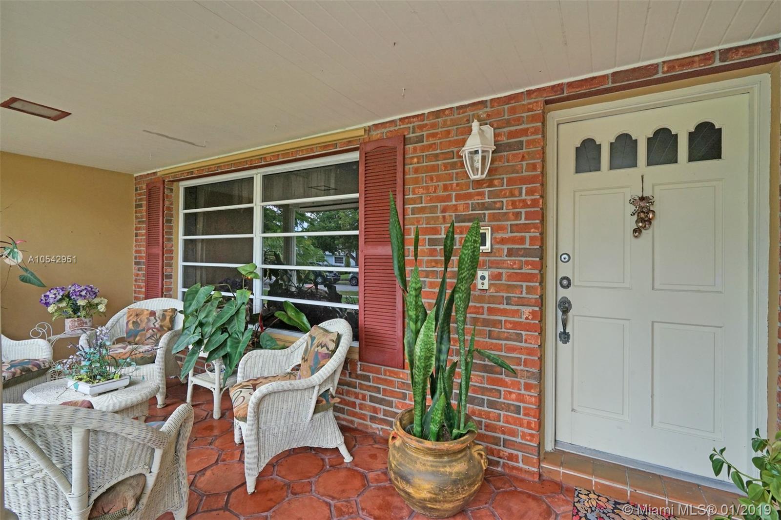 8410 Southwest 201st Street Cutler Bay, FL 33189 - Photo 3 of 46