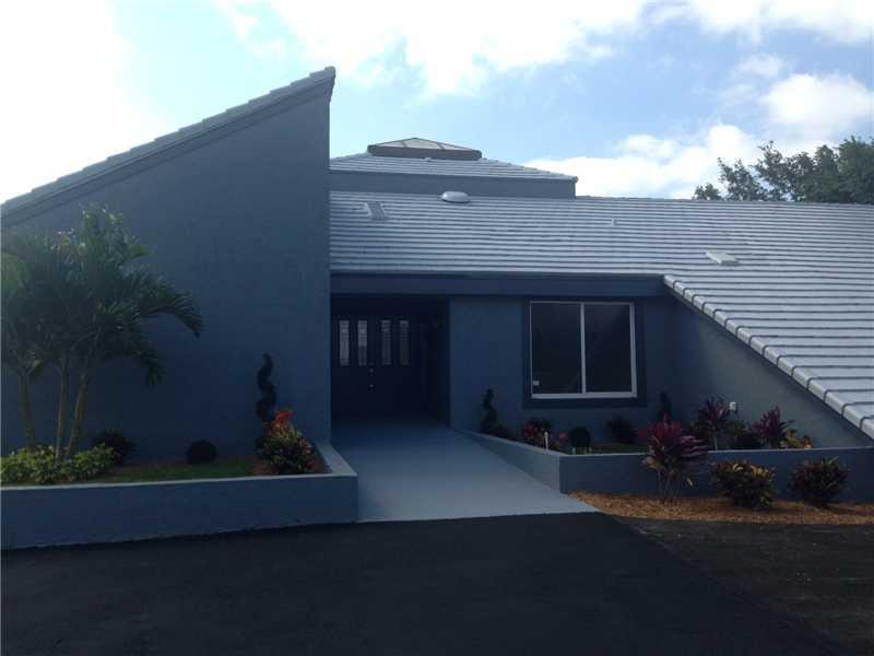 19100 Southwest 50th Street Southwest Ranches, FL 33332 - Photo 1 of 11