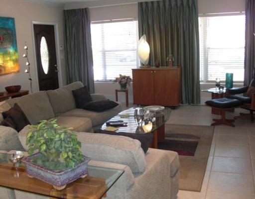 900 Surfside Boulevard Surfside, FL 33154 - Photo 4 of 9