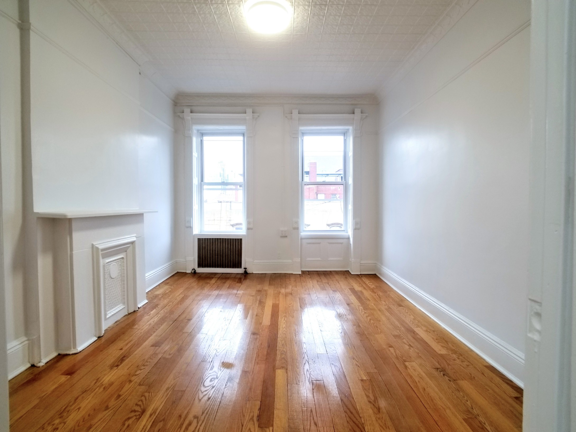 571 Driggs Avenue, Unit 4R Brooklyn, NY 11211 - Photo 1 of 10