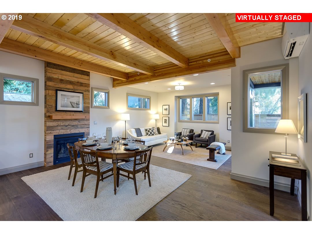 7655 Southeast Sherman Street Portland, OR 97215 - Photo 5 of 32