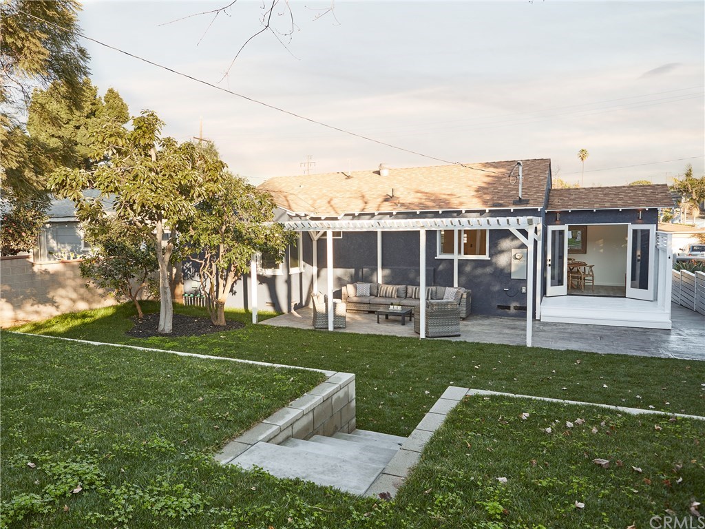 747 Center Street El Segundo, CA 90245 - Photo 15 of 20