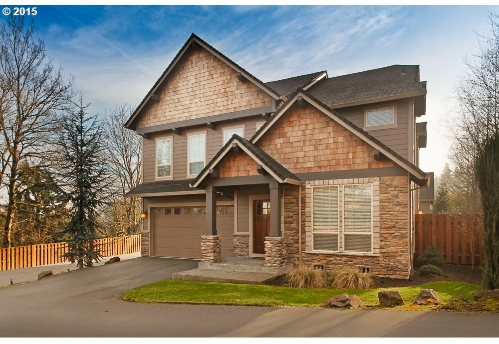 4548 Southwest Taylors Ferry Road Portland, OR 97219 - Photo 17 of 25 Gallery Image 17