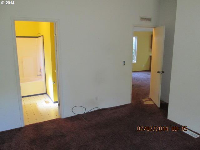 3005 Brown Road Northeast Salem, OR 97305 - Photo 7 of 13 Gallery Image 7