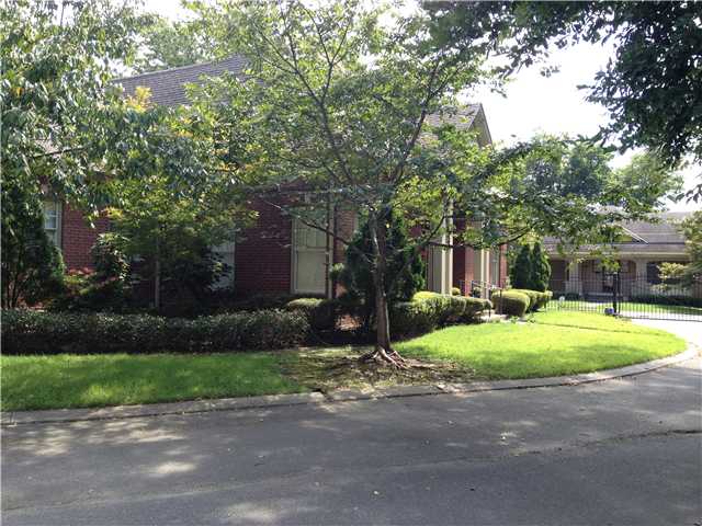 1577 Roland Street Memphis, TN 38104 - Photo 6 of 8