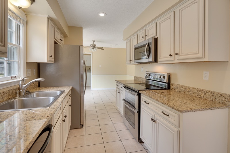 1967 Corbin Road Germantown, TN 38139 - Photo 9 of 25 Gallery Image 9