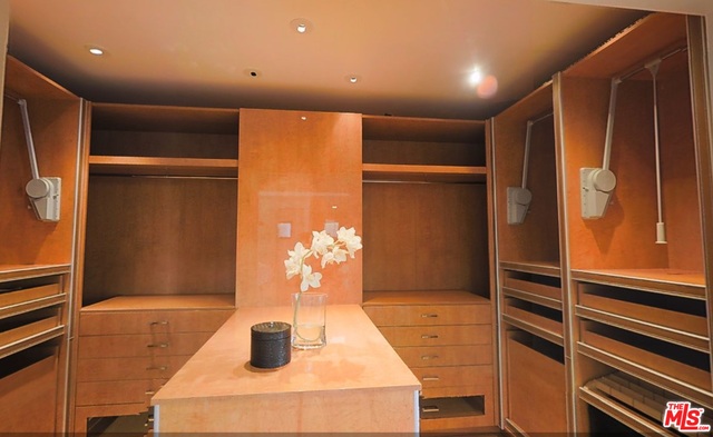 23512 Malibu Colony Road Malibu, CA 90265 - Photo 36 of 51