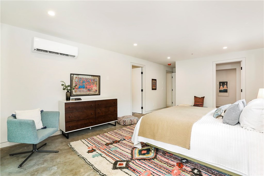 945 Jane Place Pasadena, CA 91105 - Photo 19 of 33