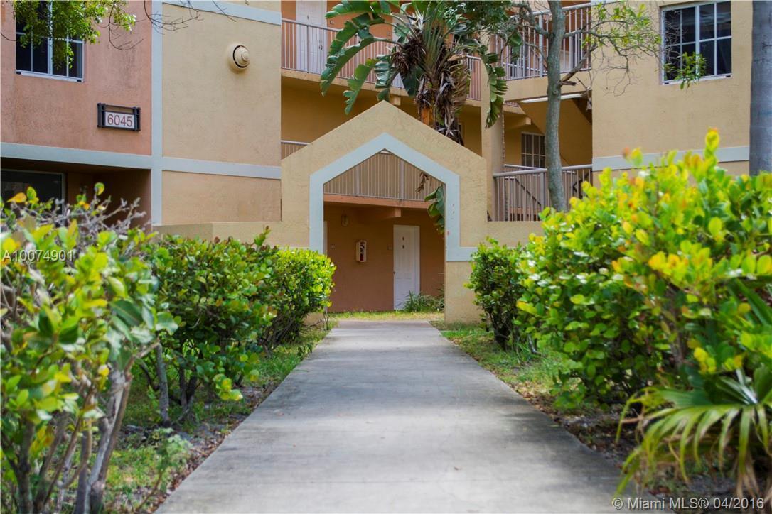 6045 Northwest 186th Street, Unit 319 Hialeah, FL 33015 - Photo 5 of 16