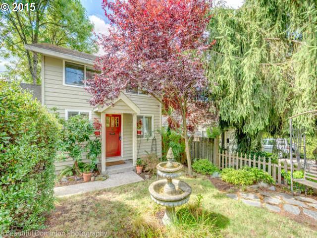 3922 Southwest Troy Street Portland, OR 97219 - Photo 2 of 15 Gallery Image 2