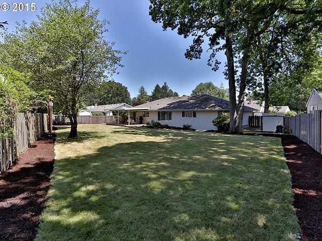 7235 Southwest Sorrento Road Beaverton, OR 97008 - Photo 13 of 16 Gallery Image 13